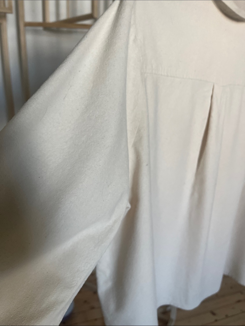 Oversized silk blouse - Signe - Picture 3 of 6